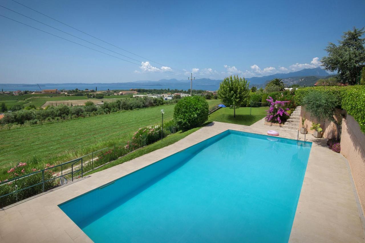 Apartment Prefontana With Pool Бардолино Экстерьер фото