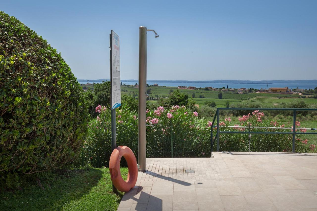 Apartment Prefontana With Pool Бардолино Экстерьер фото