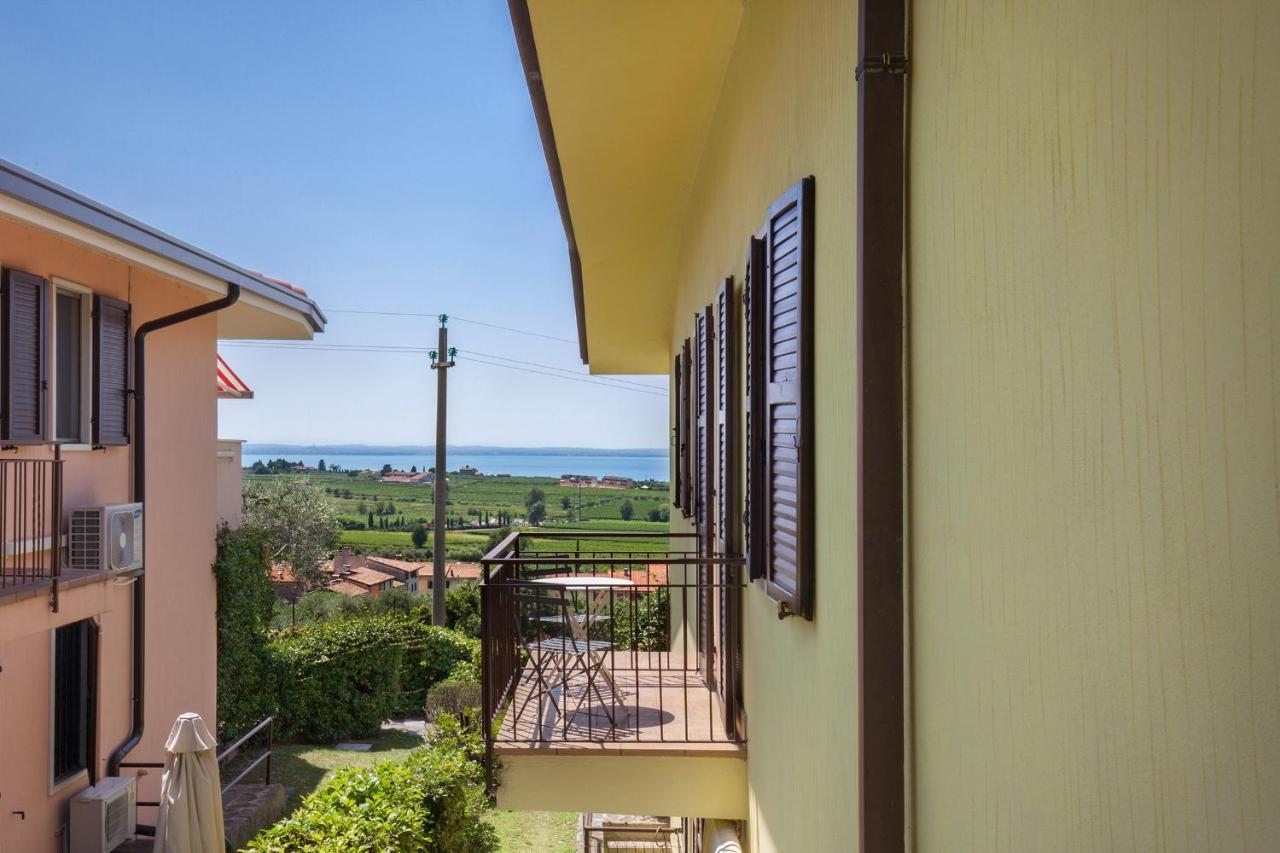 Apartment Prefontana With Pool Бардолино Экстерьер фото
